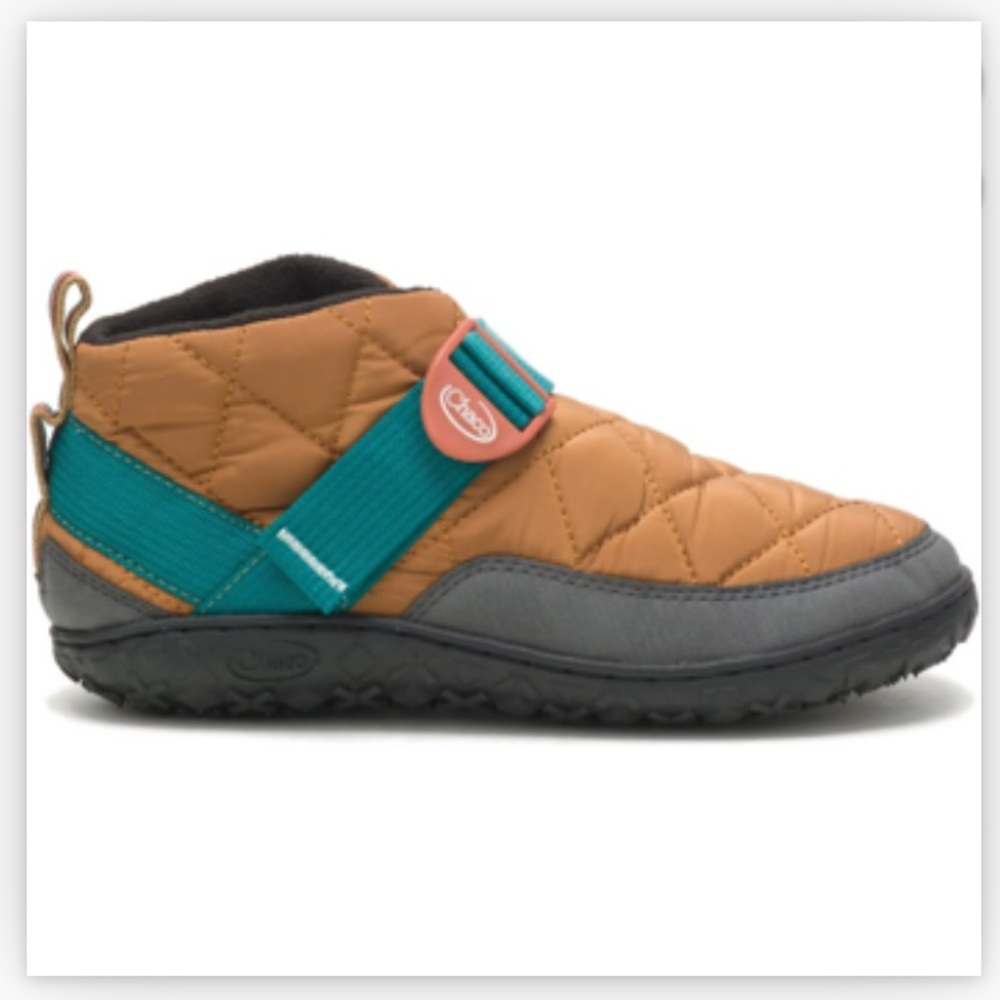 NWT Chaco Ramble Puff Shoe | Women’s size 9 | Retro Camel brown color